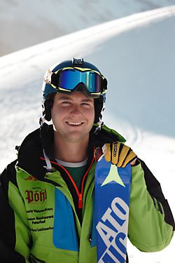 Skilehrer Fabian von Günthers Skischule Pfelders